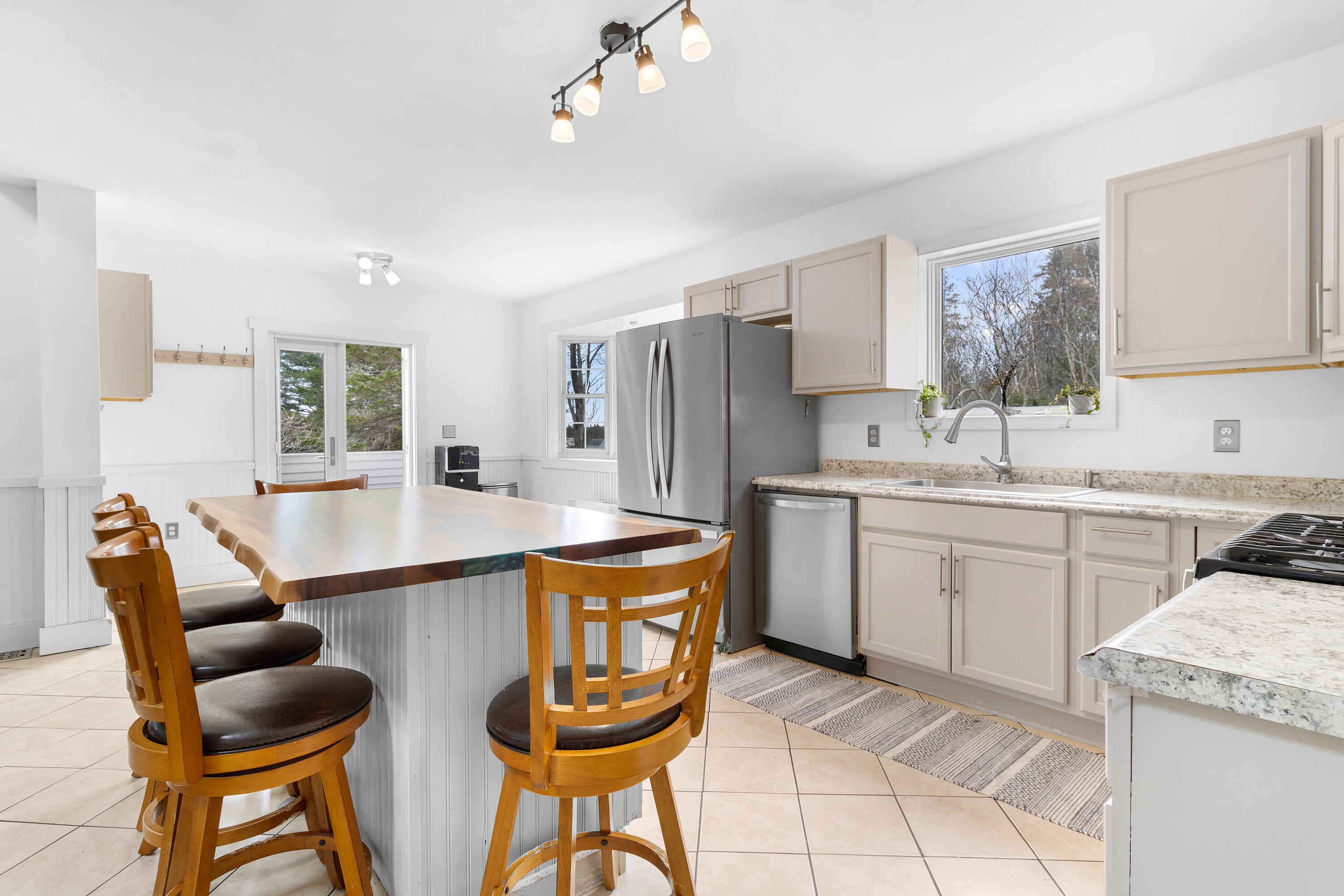 84 Old Harbor Road Vinalhaven ME 04863