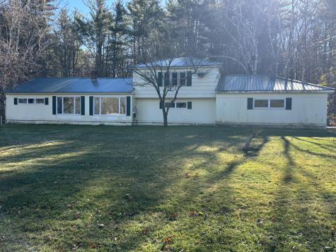 11 Gellerson Lane Dover-foxcroft ME 04426