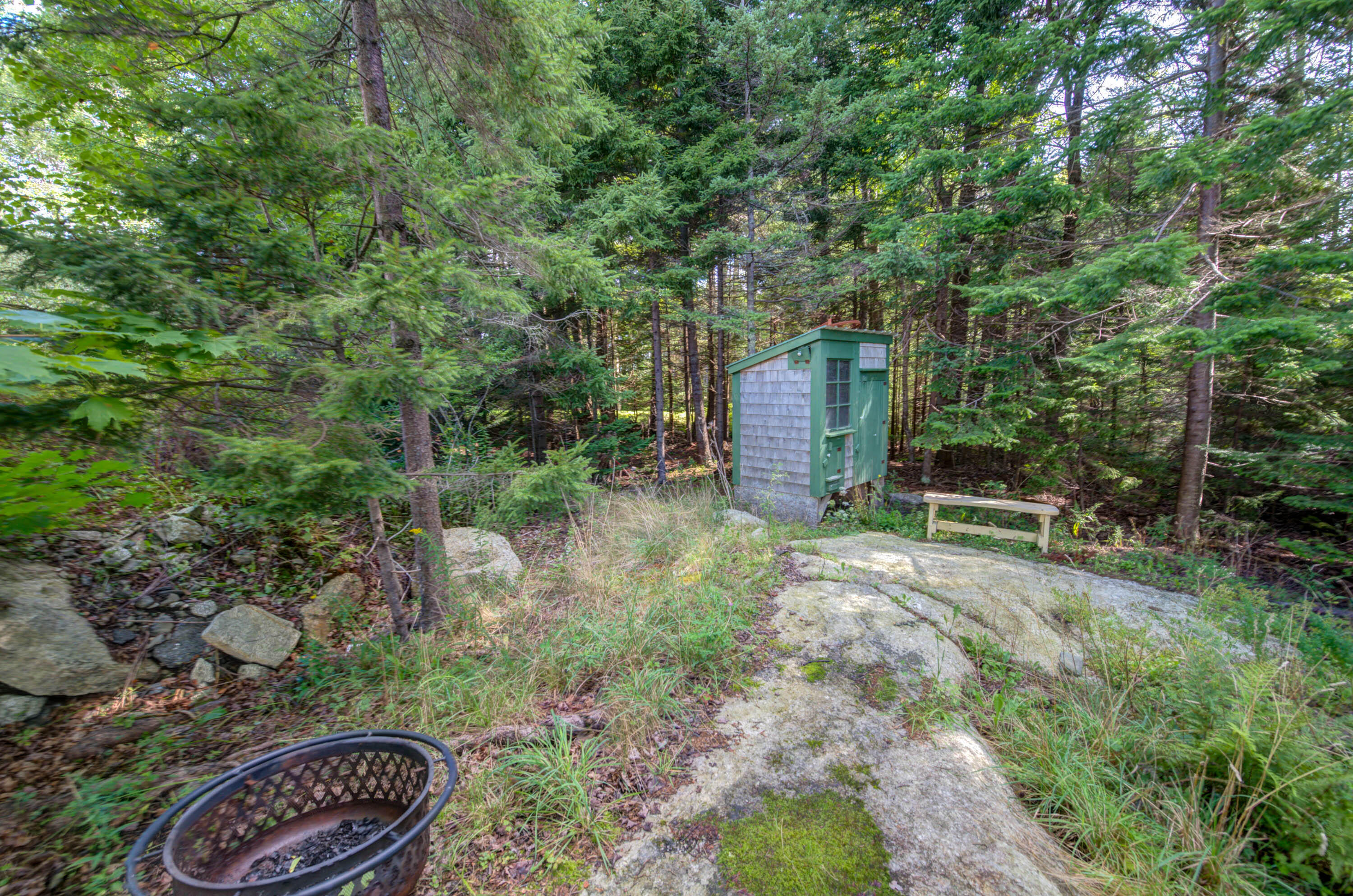 220 Atlantic Avenue Boothbay Harbor ME 04538