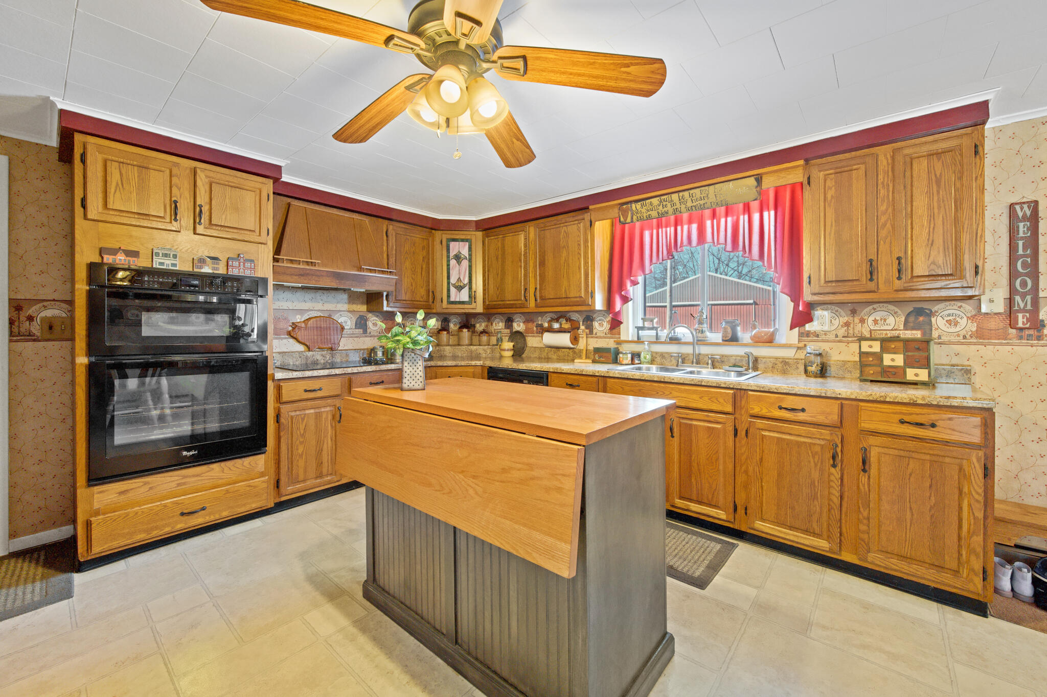 49 North Street Newport ME 04953