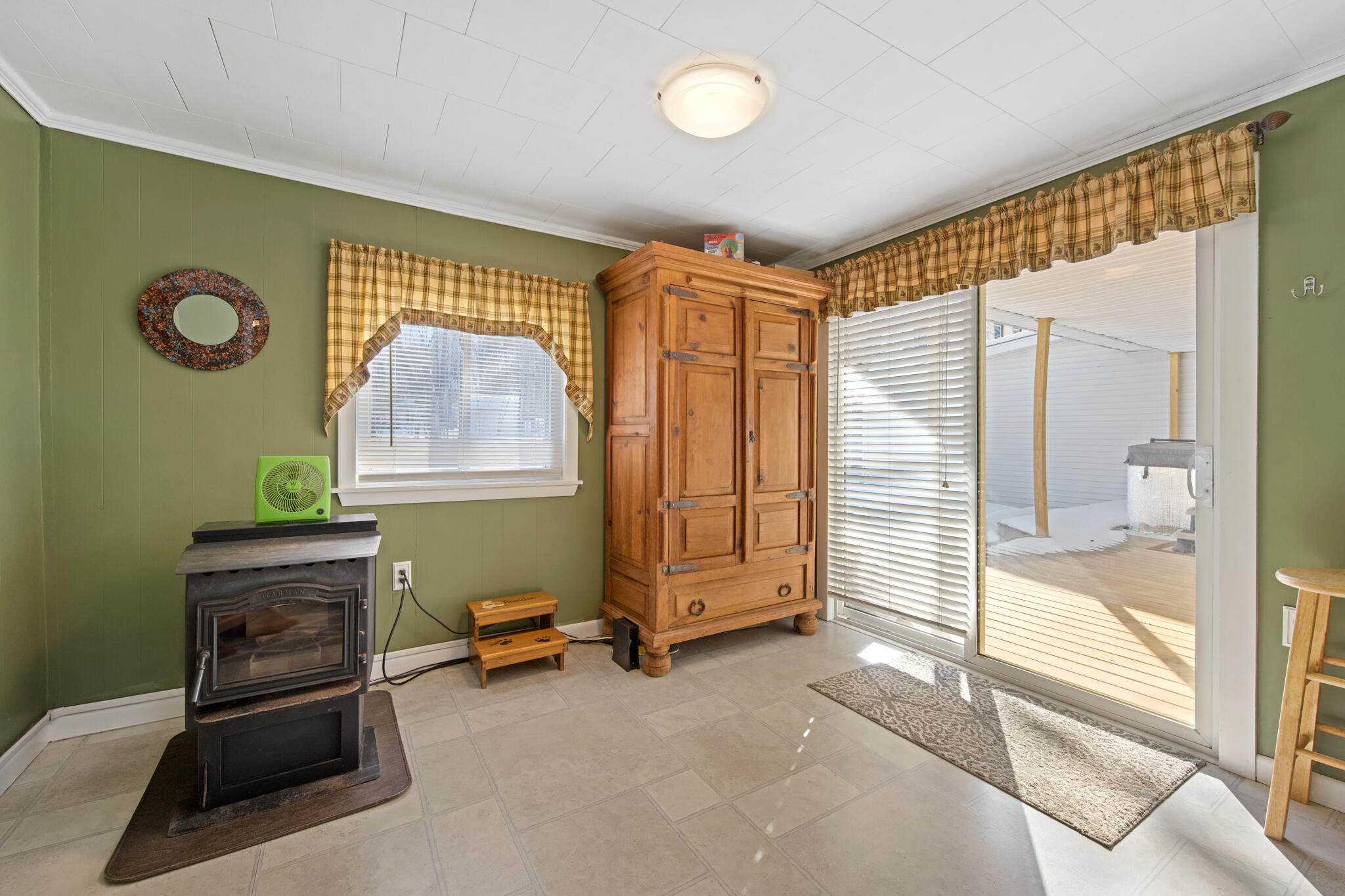 49 North Street Newport ME 04953