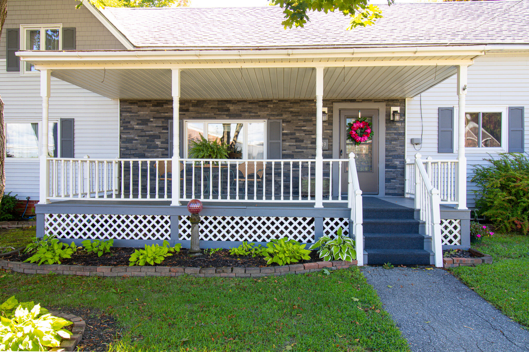 49 North Street Newport ME 04953