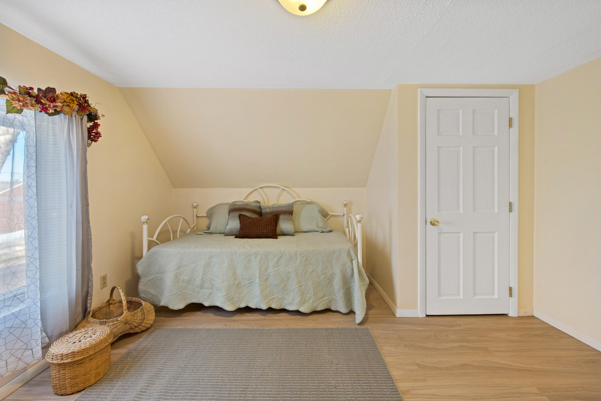 49 North Street Newport ME 04953