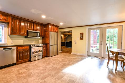 96 Main Street Oxford ME 04270