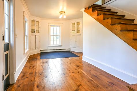 96 Main Street Oxford ME 04270