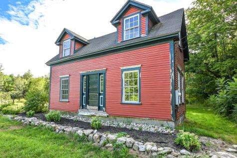 96 Main Street Oxford ME 04270