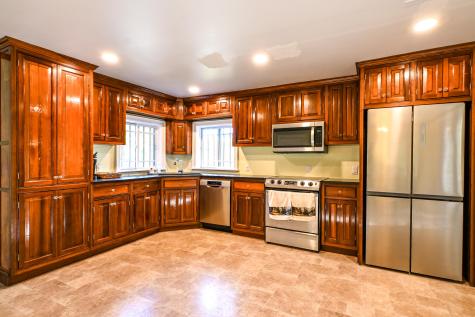 96 Main Street Oxford ME 04270