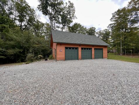 176 Island Way Carmel ME 04419