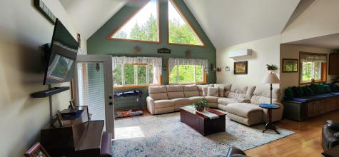 176 Island Way Carmel ME 04419