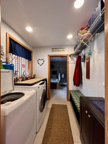 176 Island Way Carmel ME 04419