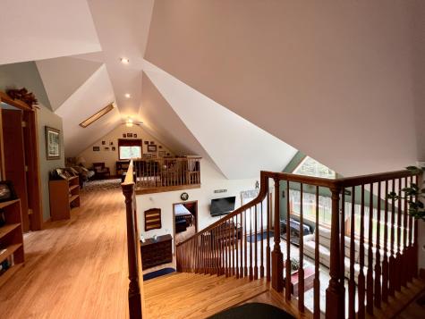 176 Island Way Carmel ME 04419