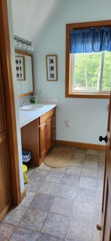 176 Island Way Carmel ME 04419