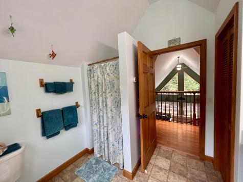 176 Island Way Carmel ME 04419