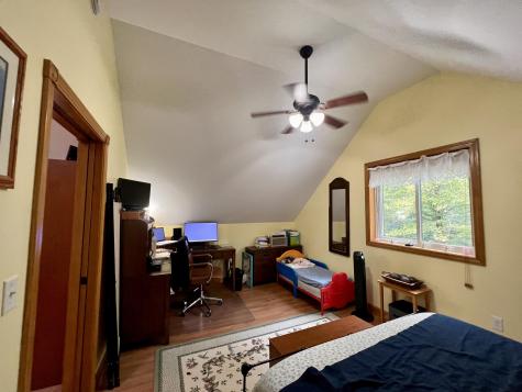 176 Island Way Carmel ME 04419