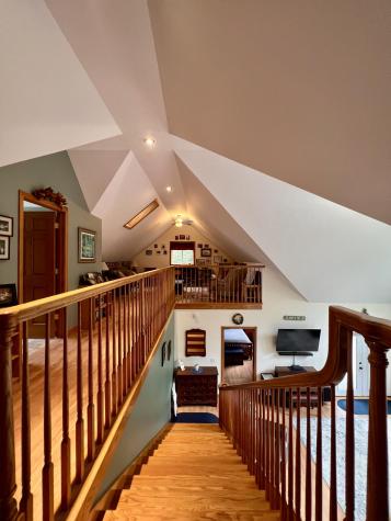 176 Island Way Carmel ME 04419