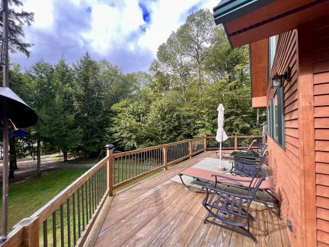 176 Island Way Carmel ME 04419