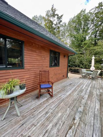 176 Island Way Carmel ME 04419