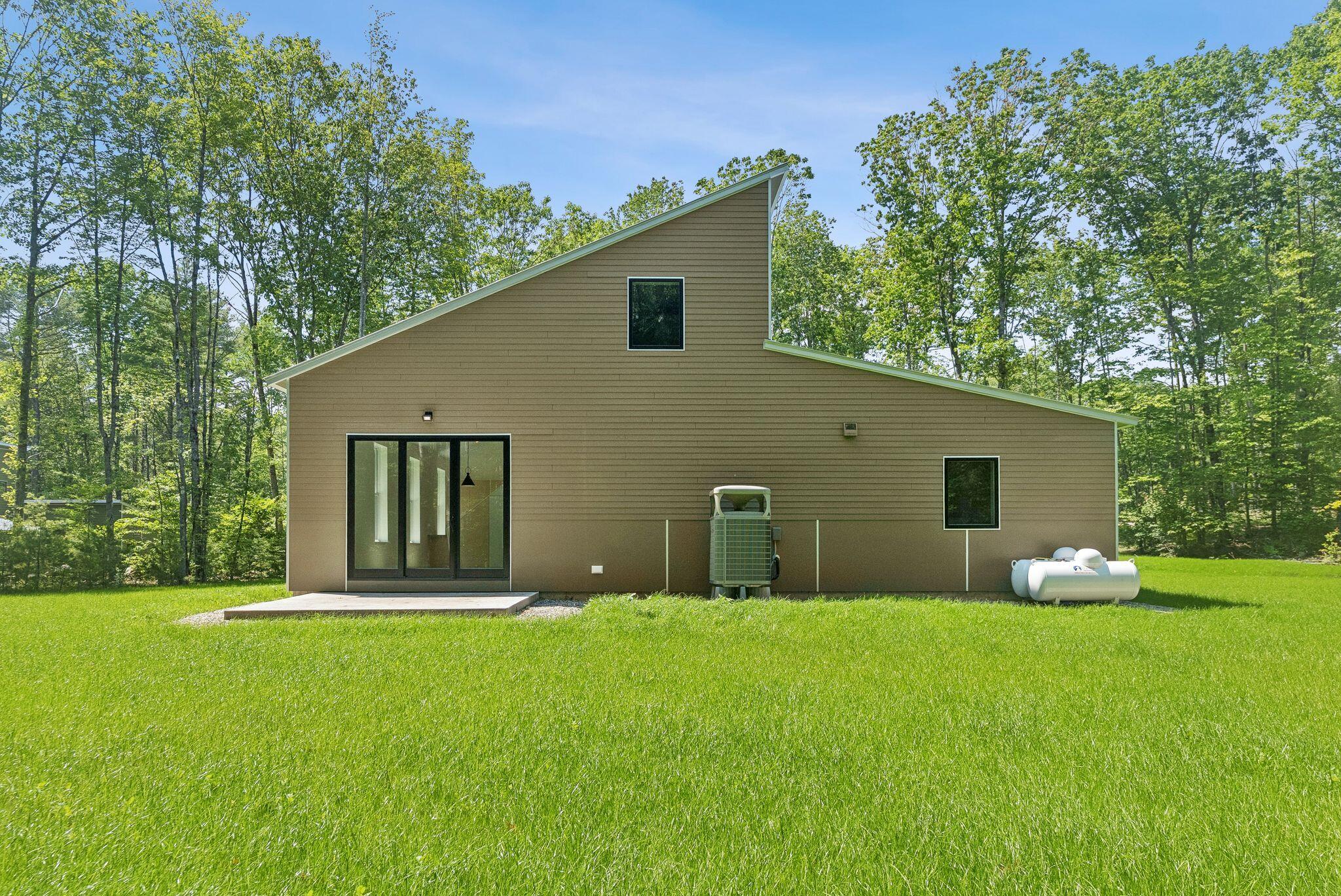 41 Mattie Lane Durham ME 04222