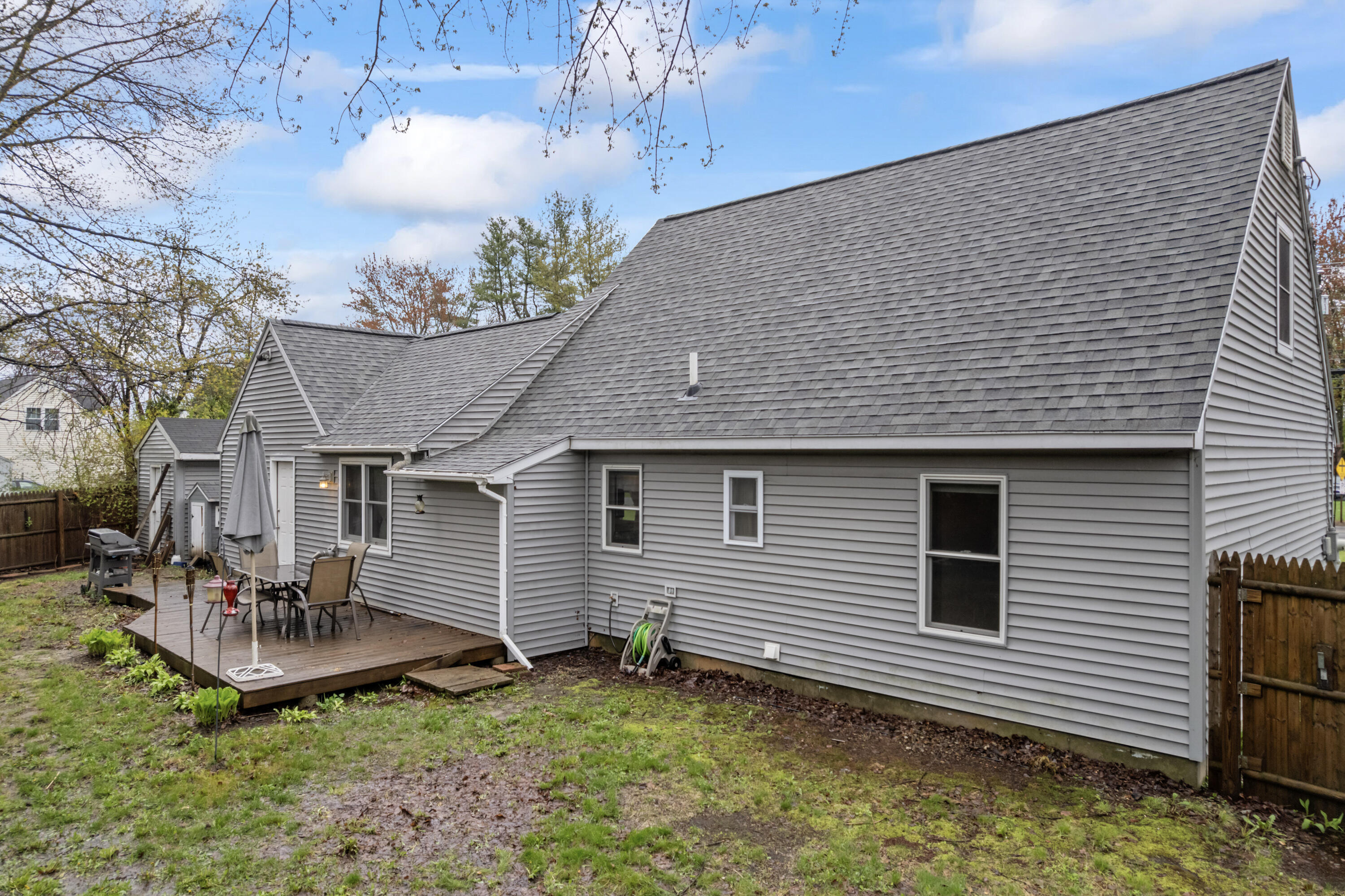 292 Hill Street Biddeford ME 04005