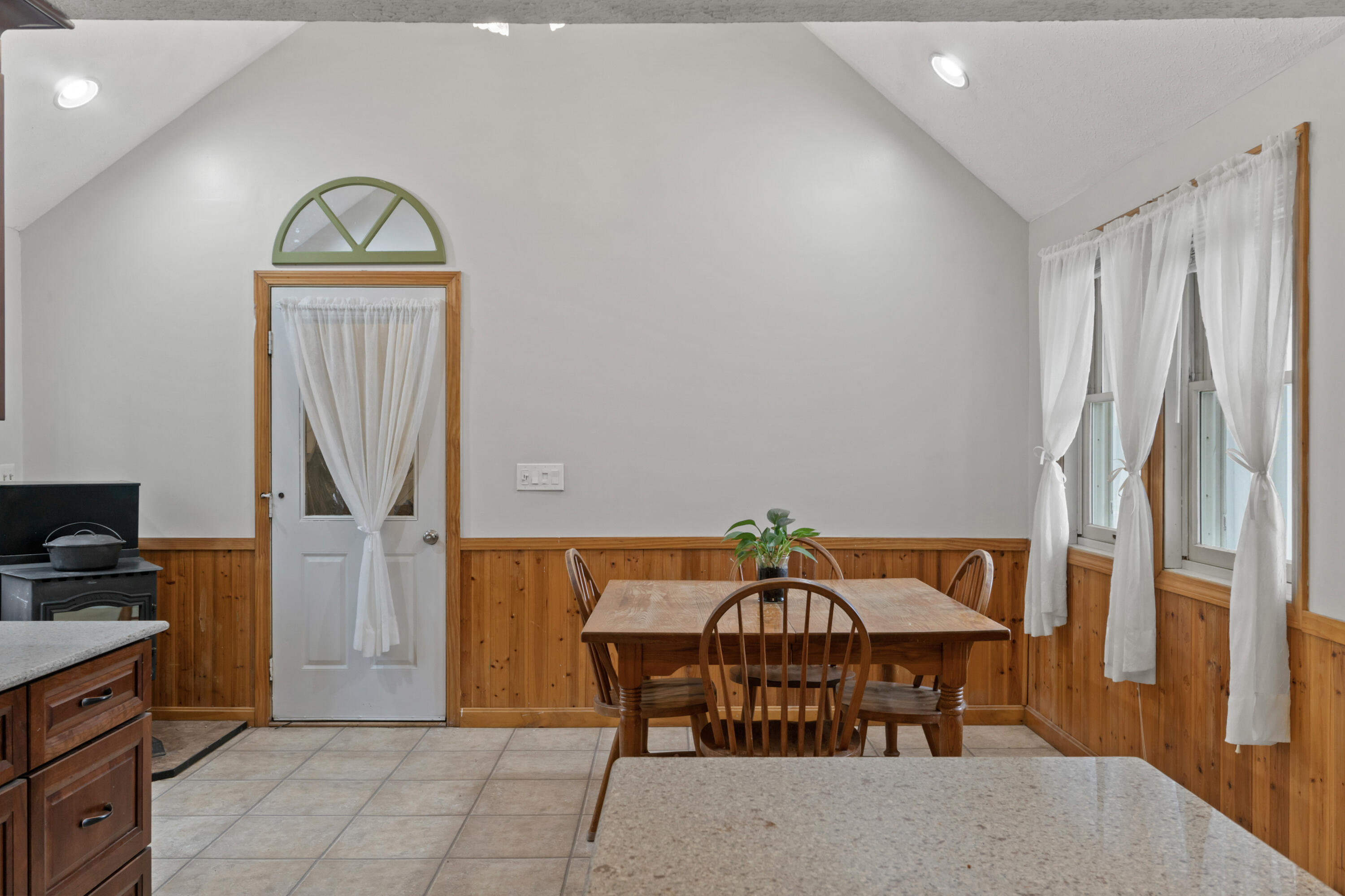 292 Hill Street Biddeford ME 04005