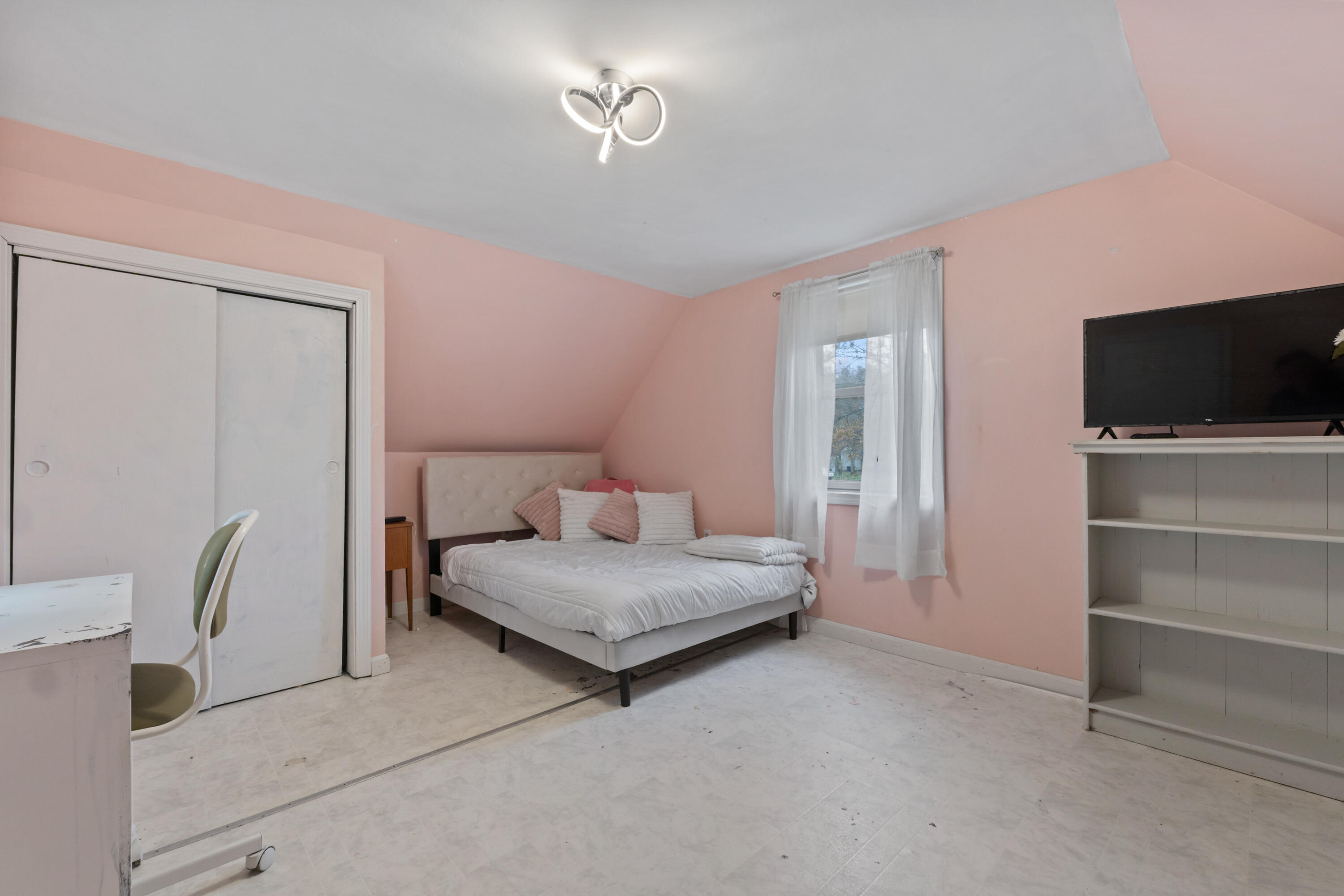 292 Hill Street Biddeford ME 04005