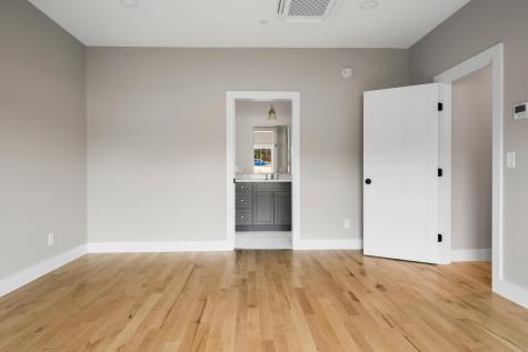 112 Owls Nest Road Portland ME 04102