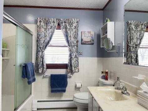 27 Garcelon Street Lewiston ME 04240