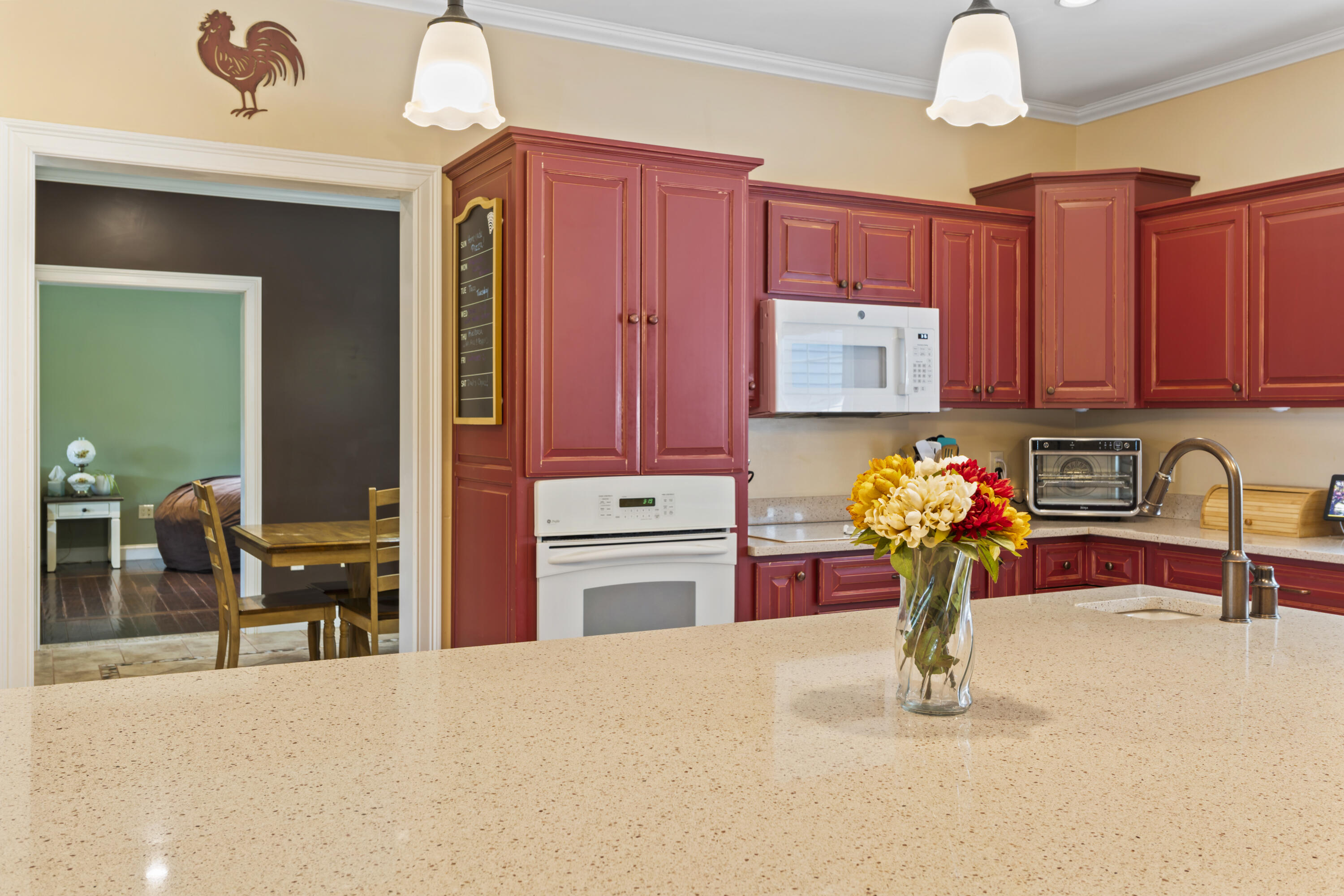 25 Amos Court Lewiston ME 04240