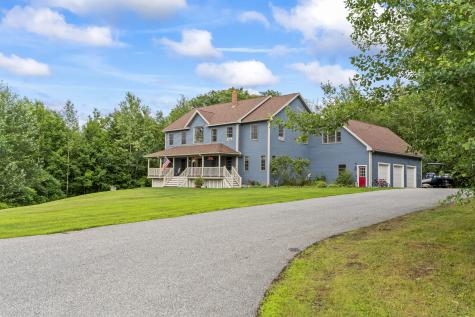 25 Amos Court Lewiston ME 04240