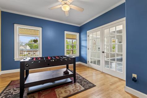 25 Amos Court Lewiston ME 04240