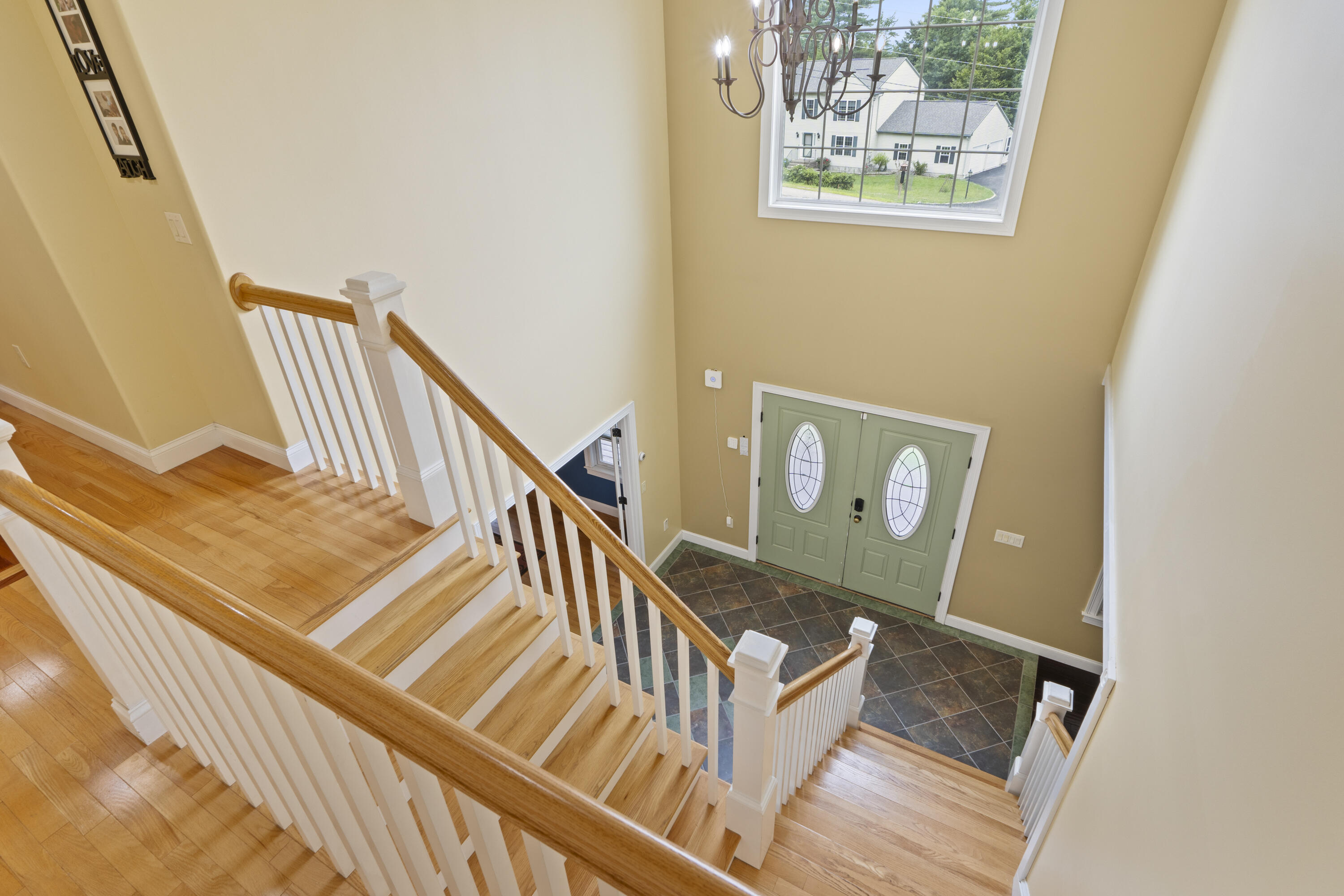 25 Amos Court Lewiston ME 04240