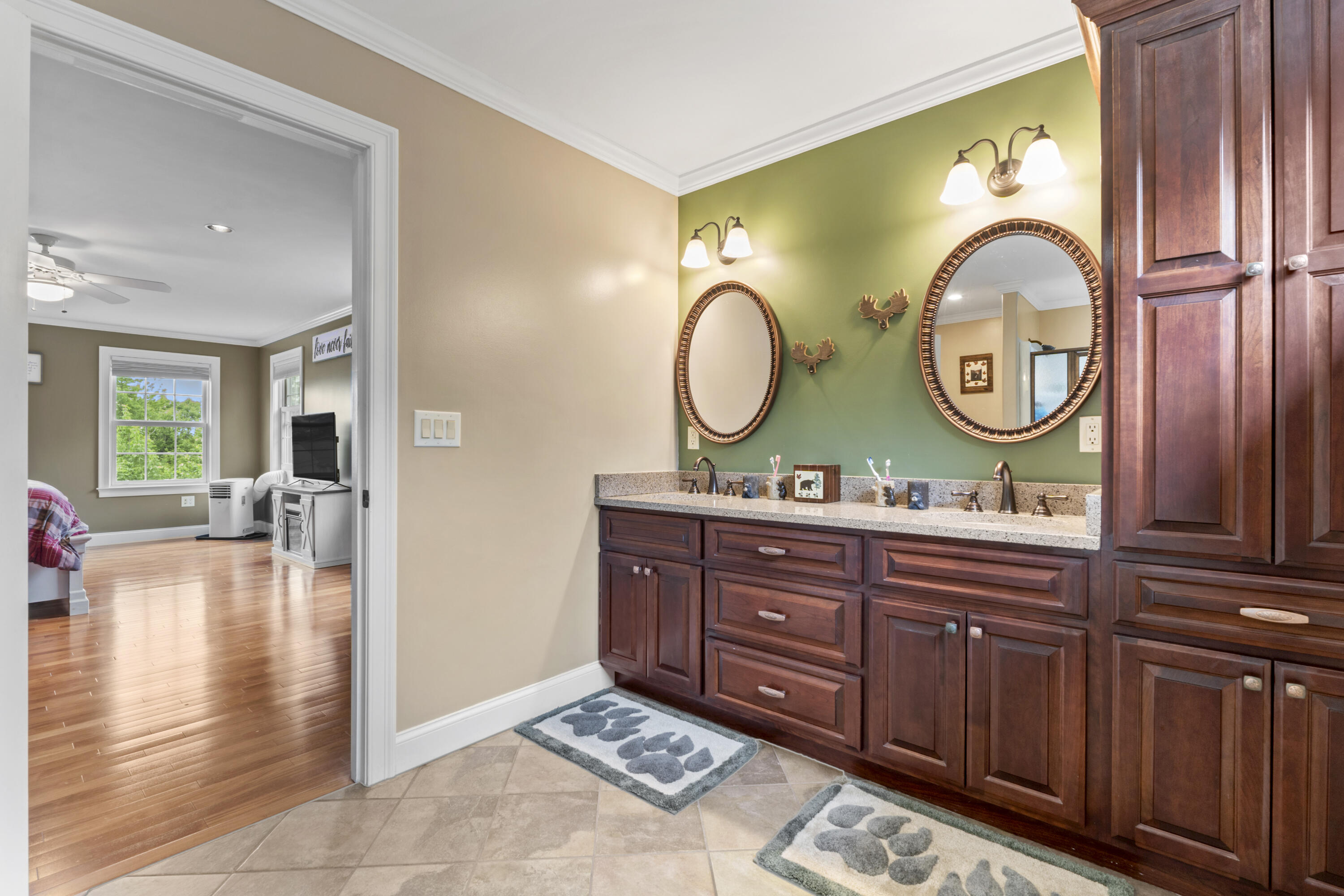 25 Amos Court Lewiston ME 04240