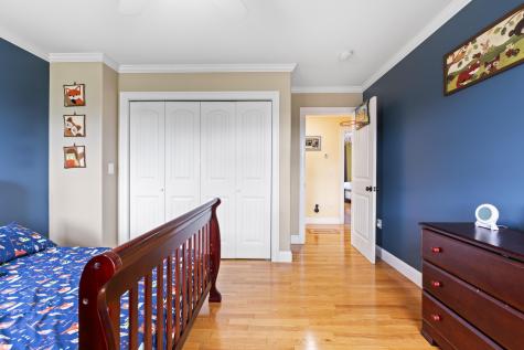 25 Amos Court Lewiston ME 04240