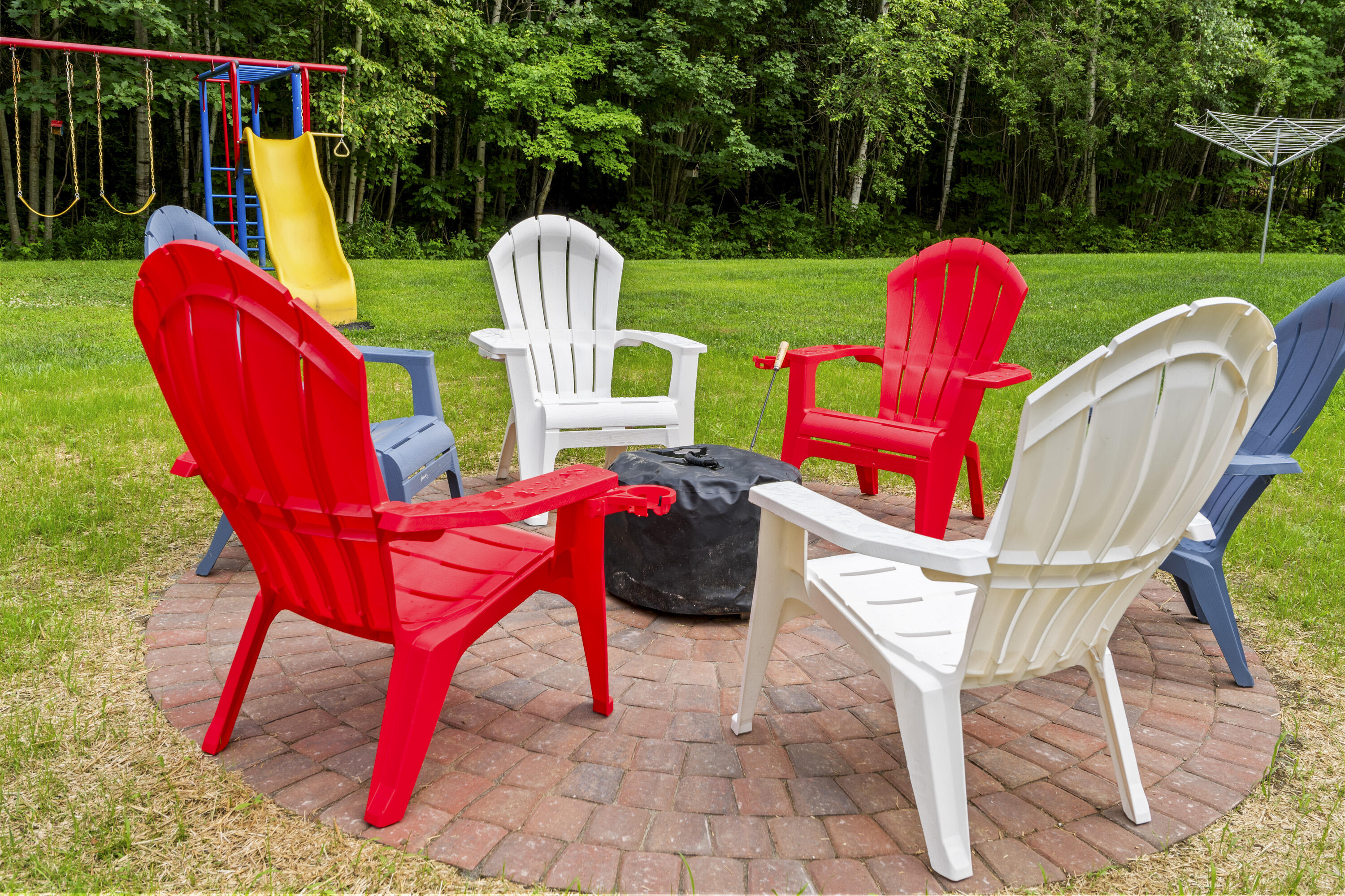 25 Amos Court Lewiston ME 04240