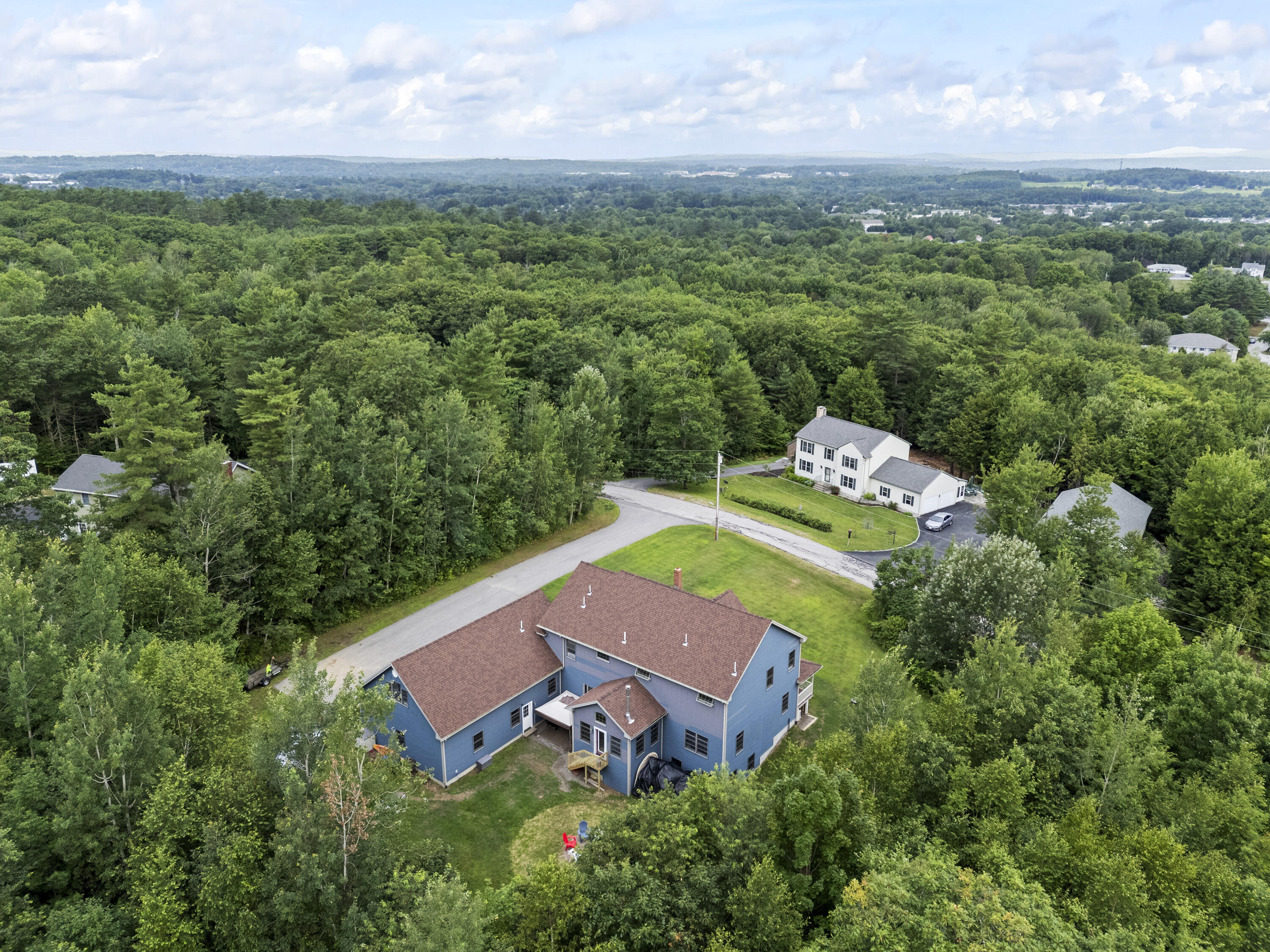 25 Amos Court Lewiston ME 04240