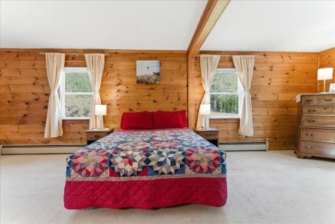 43 Holmes Road Winthrop ME 04364