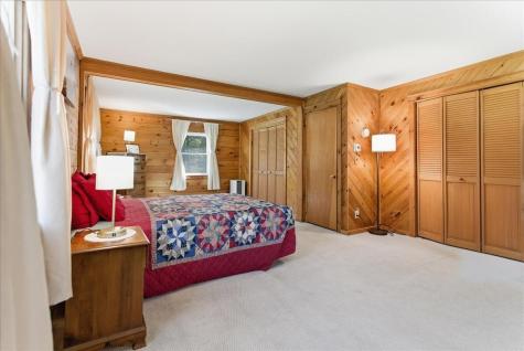 43 Holmes Road Winthrop ME 04364