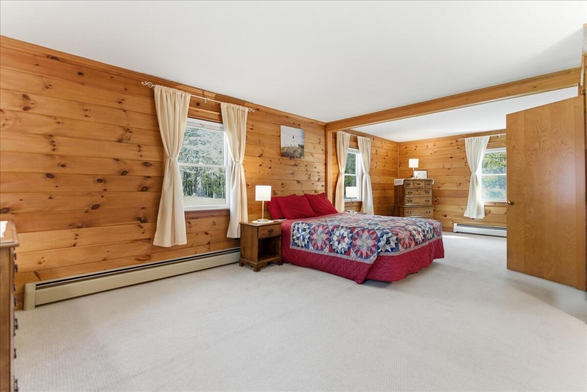 43 Holmes Road Winthrop ME 04364