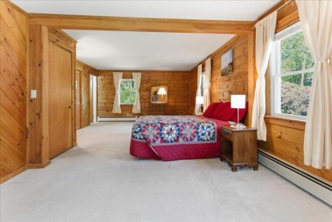 43 Holmes Road Winthrop ME 04364