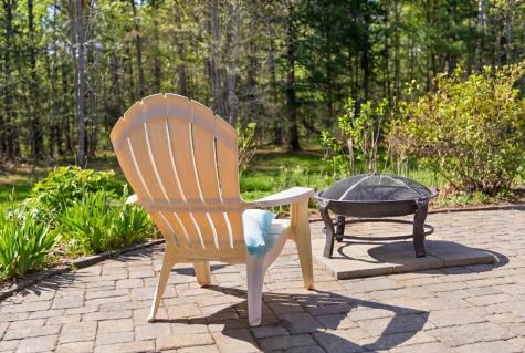 43 Holmes Road Winthrop ME 04364