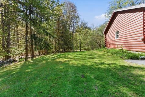 43 Holmes Road Winthrop ME 04364