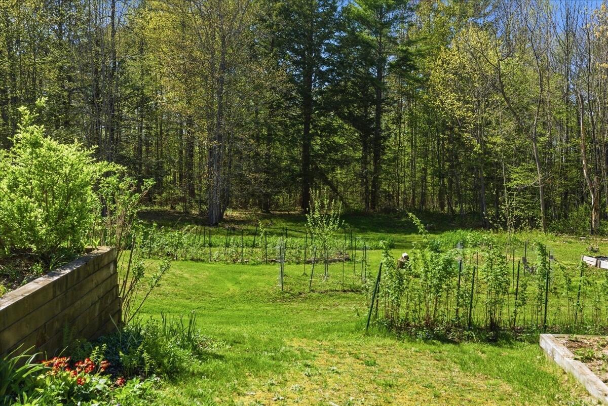 43 Holmes Road Winthrop ME 04364