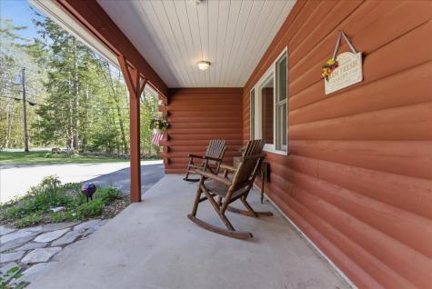 43 Holmes Road Winthrop ME 04364
