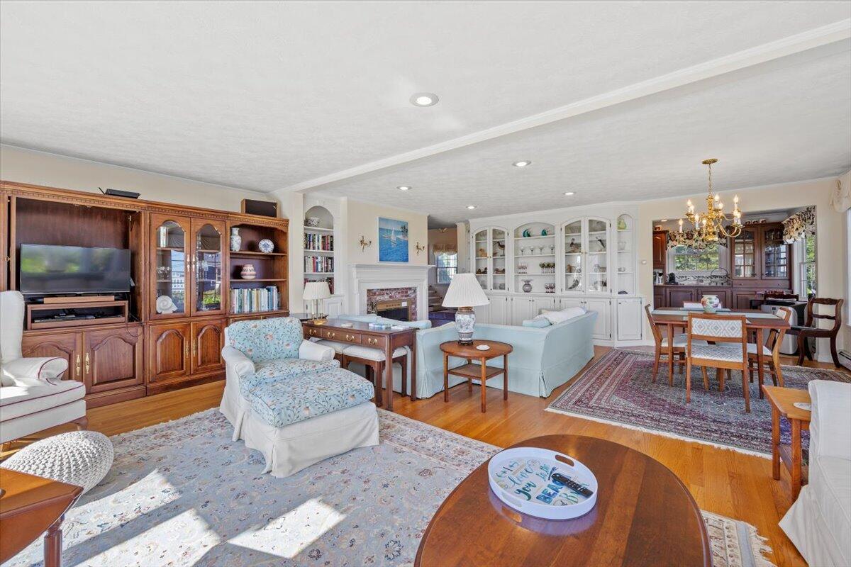 129 Fortunes Rocks Road Biddeford ME 04005