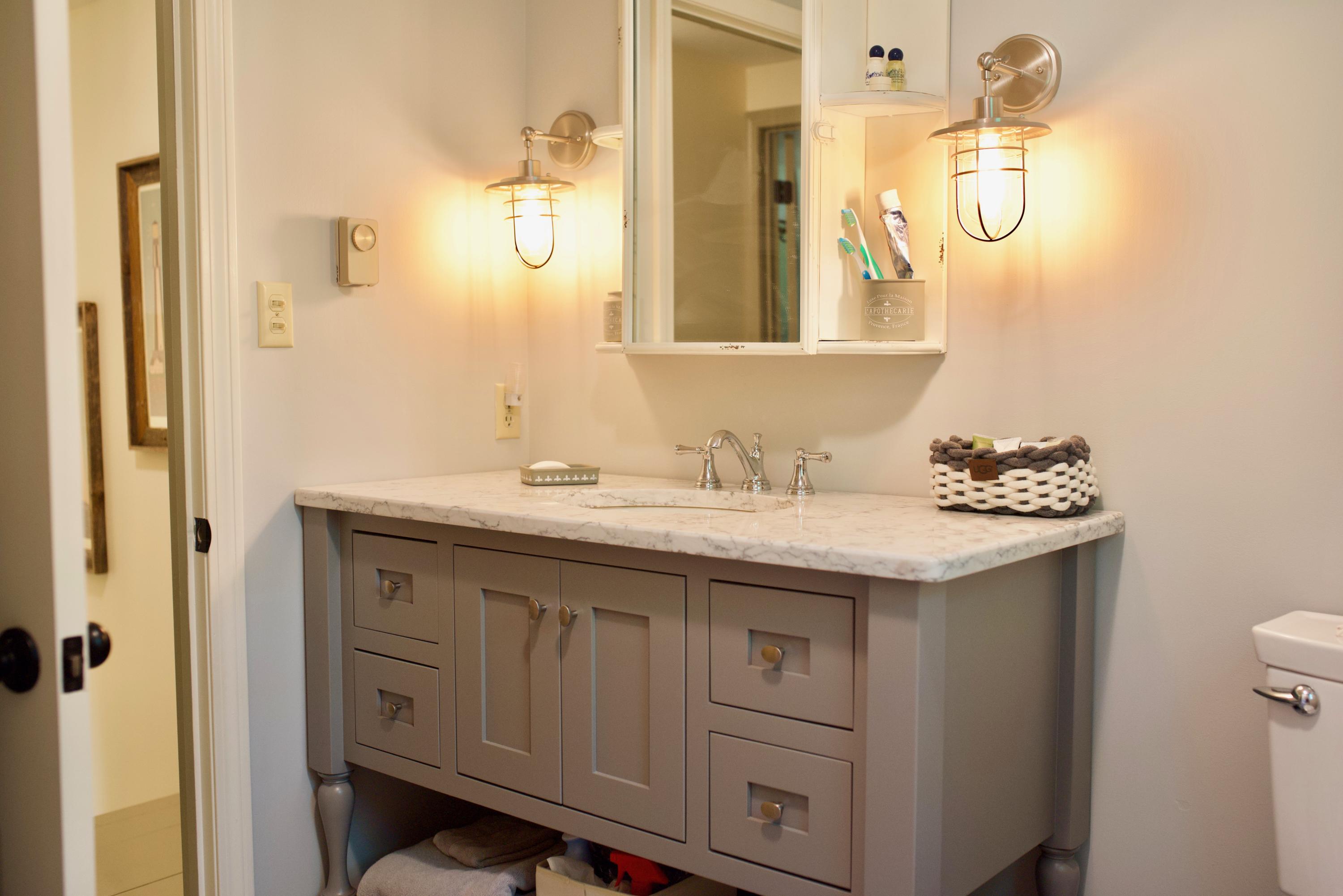 170 Old Post Road York ME 03909