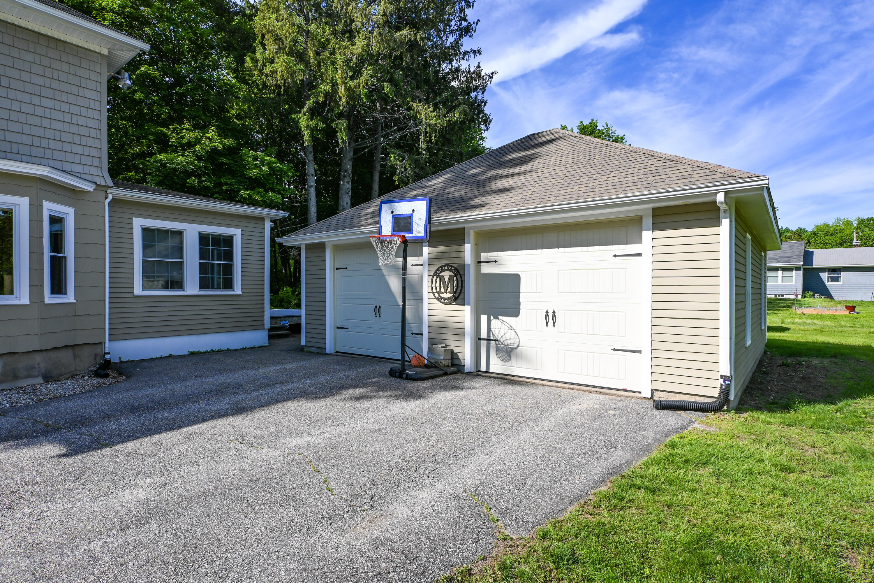 24 Western Avenue Auburn ME 04210