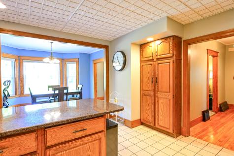 24 Western Avenue Auburn ME 04210