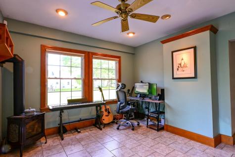 24 Western Avenue Auburn ME 04210