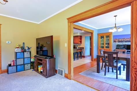 24 Western Avenue Auburn ME 04210