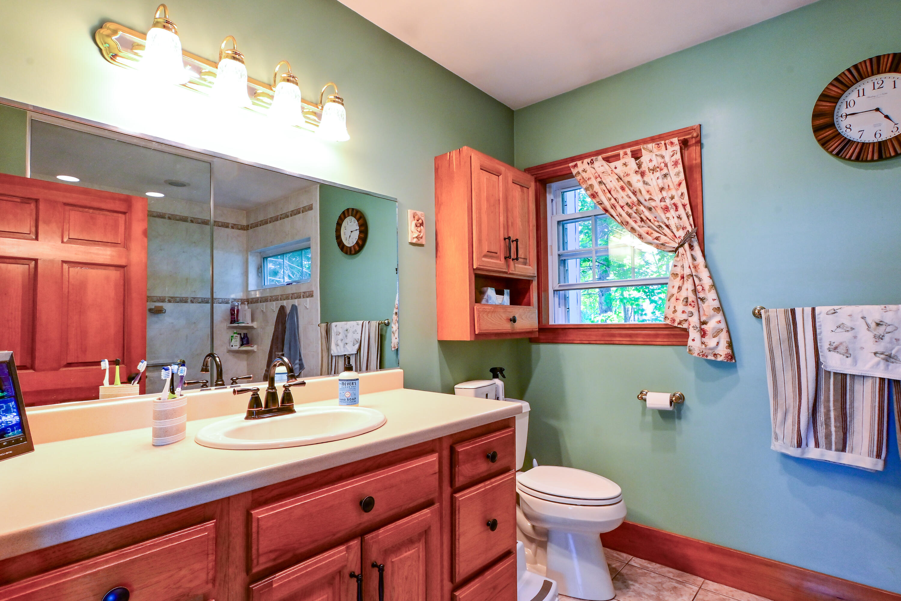 24 Western Avenue Auburn ME 04210